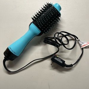 New Revlon One Step Hair Dryer And Volumizer Hot Air Brush, Mint